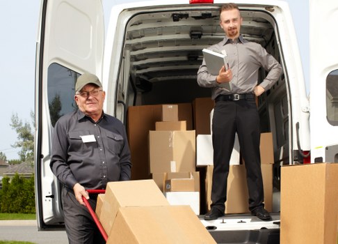 Self storage units in Sanderstead for flexible household and business use