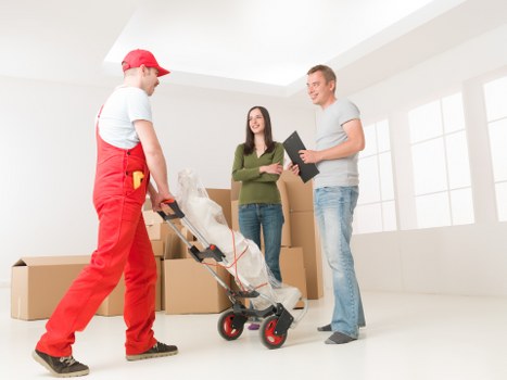 Packing belongings securely for a house move in Sanderstead